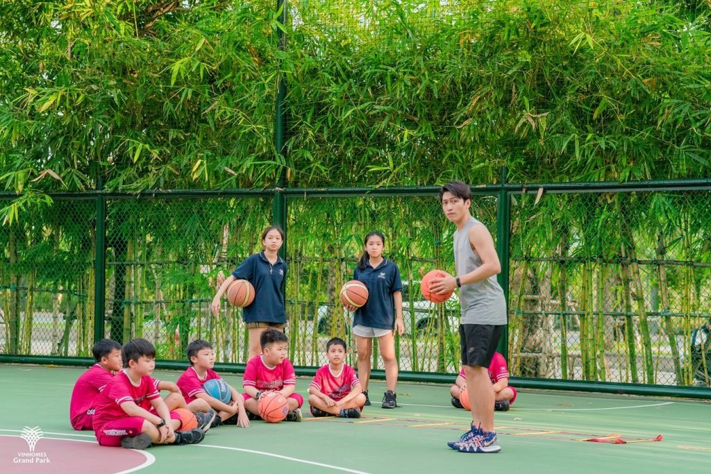 nhan hoc bong giao duc cho con khi mua nha vinhomes grand park3