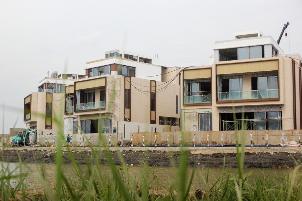 khu biet thu hang sang co gia vai tram ty du cach xa trung tam tp hcm4