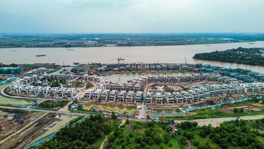 khu biet thu hang sang co gia vai tram ty du cach xa trung tam tp hcm8