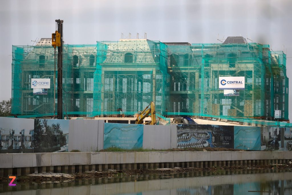 ngam nhin nhung can biet thu hang tram ty dong tai khu dong tp hcm7