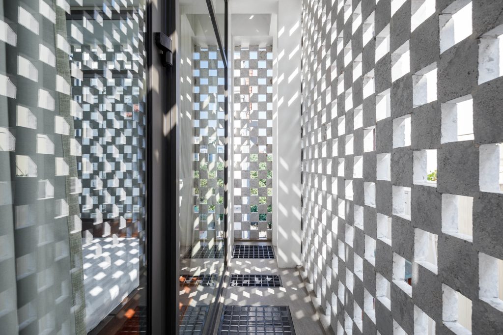 chong nong cho nha cap 4 bang 2 lop hieu qua6