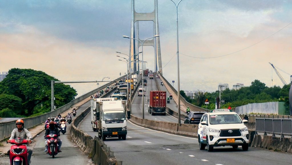 diem danh nhung cay cau bac qua song sai gon7