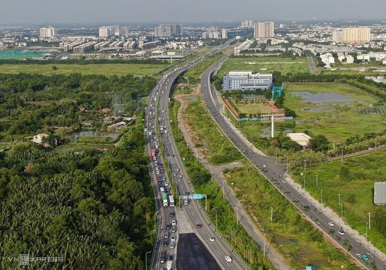 duong-dan-cao-toc-tp-hcm-long-thanh-duoc-mo-rong-gap-doi