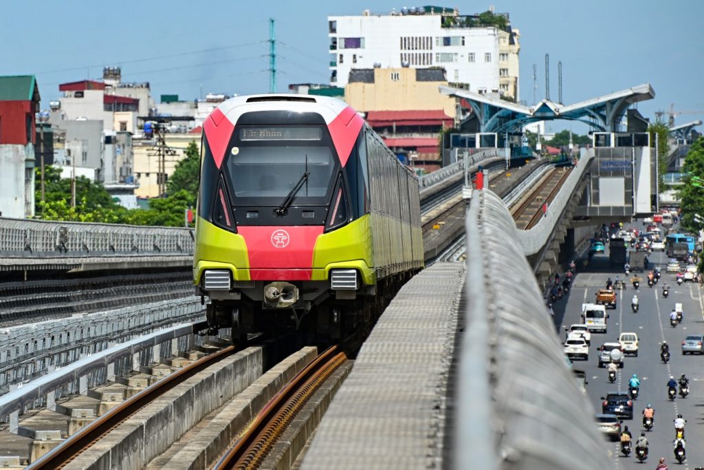 hai thanh pho lon nhat nuoc du dinh xay dung 580 km duong sat do thi vao nam 2035