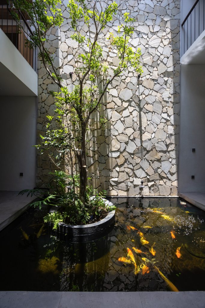 kien truc an tuong cua mat tien ngoi nha cat vat7