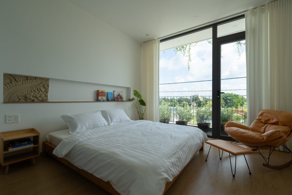 nha ba tang ngoi do co hai mat tien dep lung linh10