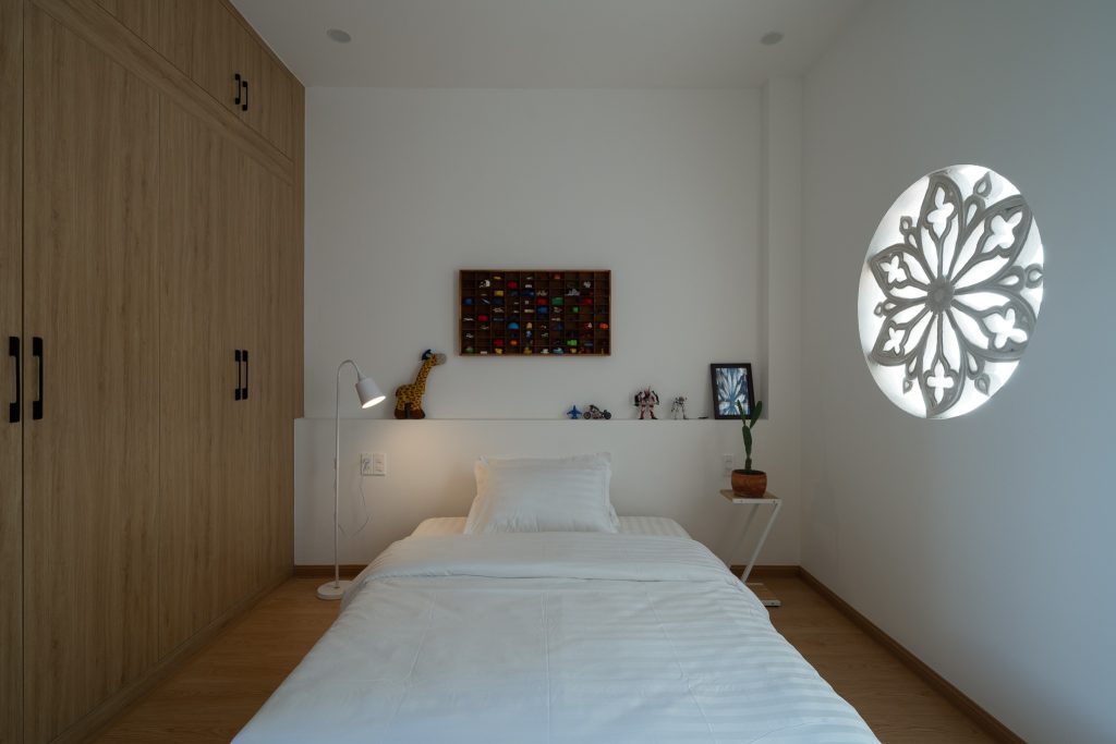 nha ba tang ngoi do co hai mat tien dep lung linh12