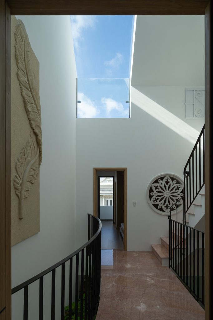 nha ba tang ngoi do co hai mat tien dep lung linh7