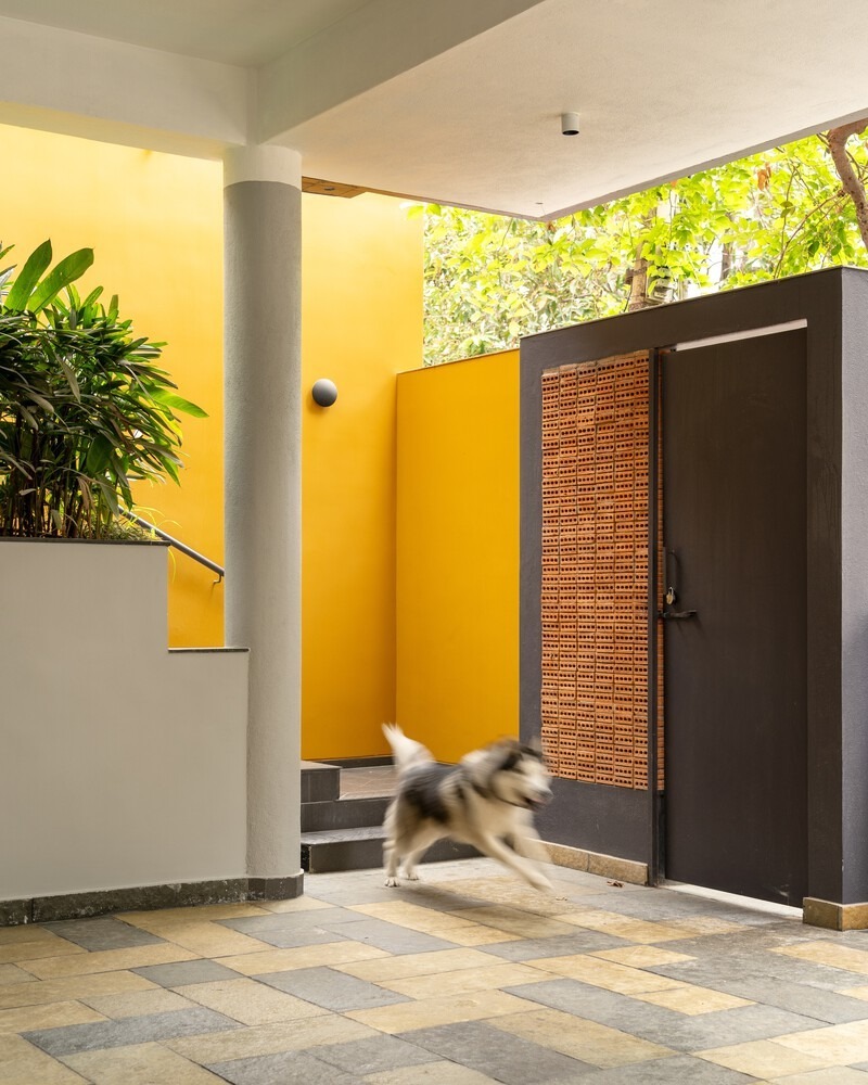 su tach biet khong gian cho hai the he khac nhau trong ngoi nha 220 m²4