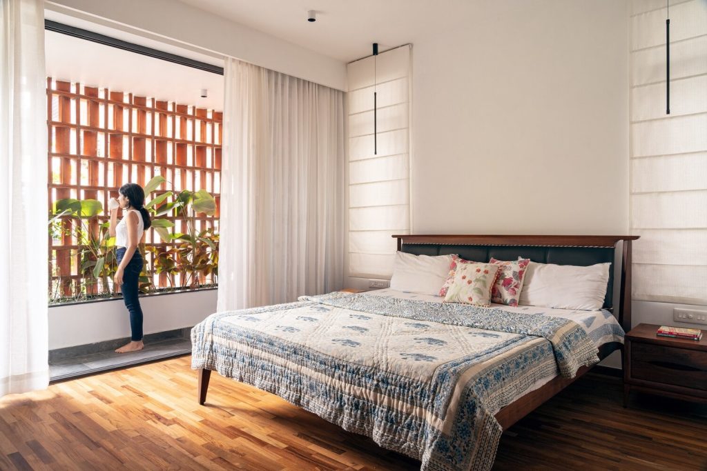 su tach biet khong gian cho hai the he khac nhau trong ngoi nha 220 m²8