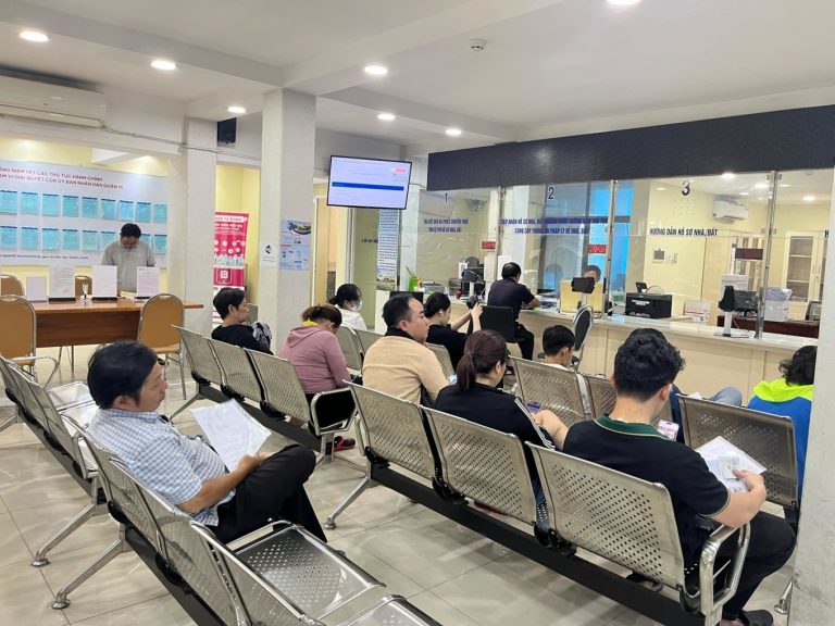 tiep-tuc-kien-nghi-go-vuong-cho-ho-so-dat-dai-tu-cuc-thue-tp-hcm