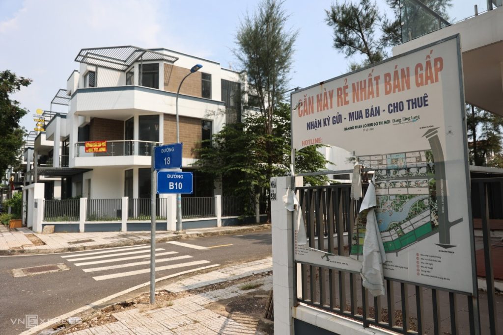 tp hcm nhieu biet thu nha pho bo hoang13